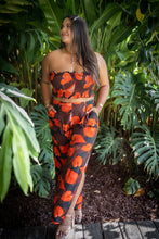 Load image into Gallery viewer, Haumea Pants-Anthurium