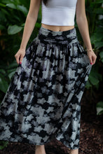 Load image into Gallery viewer, Kealani Dress-Orchid (Black)