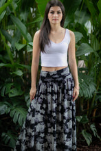 Load image into Gallery viewer, Kealani Dress-Orchid (Black)