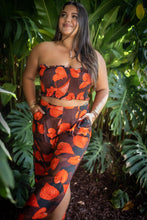 Load image into Gallery viewer, Haumea Pants-Anthurium