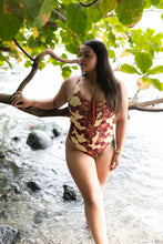 Load image into Gallery viewer, Wehi - One piece - Hibiscus
