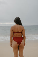 Load image into Gallery viewer, Kaleiluhilani - Hibiscus