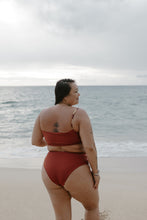 Load image into Gallery viewer, Vani Bikini-Top-Hibiscus