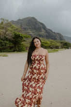 Load image into Gallery viewer, Holly Dress - Hibiscus