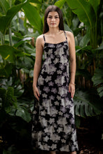 Load image into Gallery viewer, Mahina Dress-Orchid (Black)
