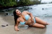 Load image into Gallery viewer, Kalei Bikini - Bottom - Hee Nalu
